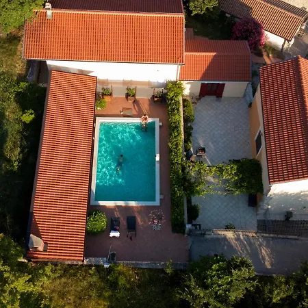 Katarina Apartamento Bribir (Primorje-Gorski Kotar)